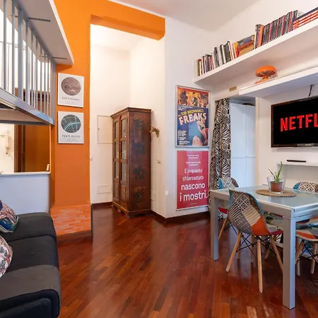 Eclectic San Giovanni Metro & Colosseum Apartamento