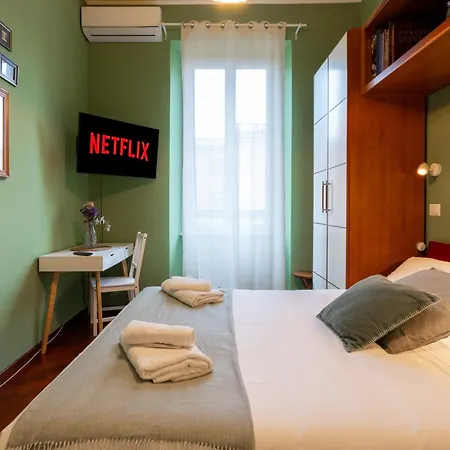 Apartment Sweet Charming
